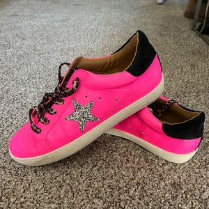 Never been worn Pink golden Goose dupe sneakers